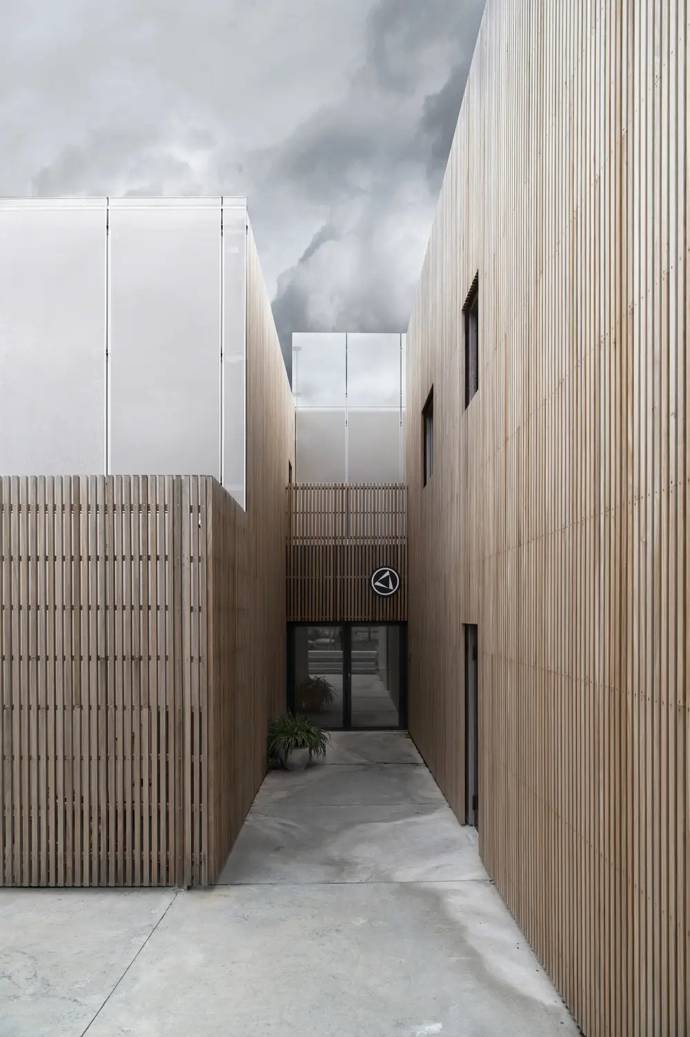 The MAGNET architecture